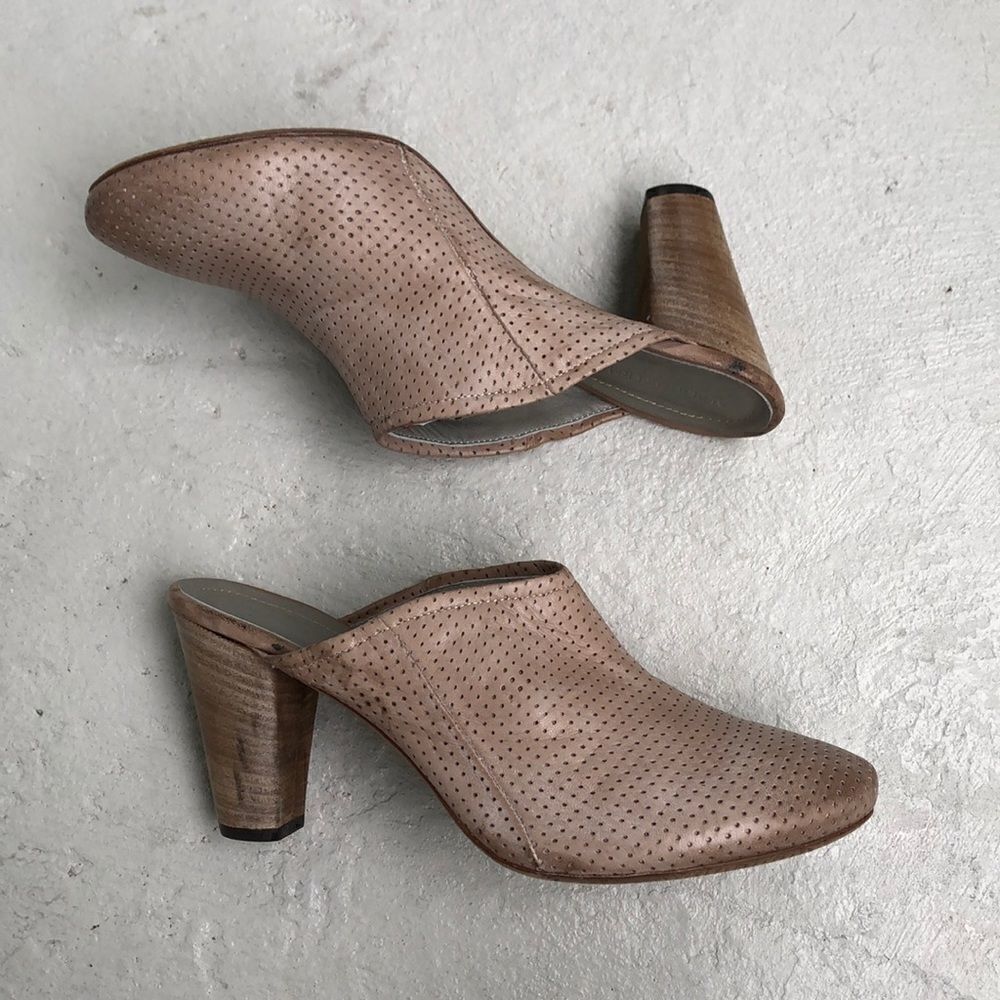 Alberto  Fermani mules